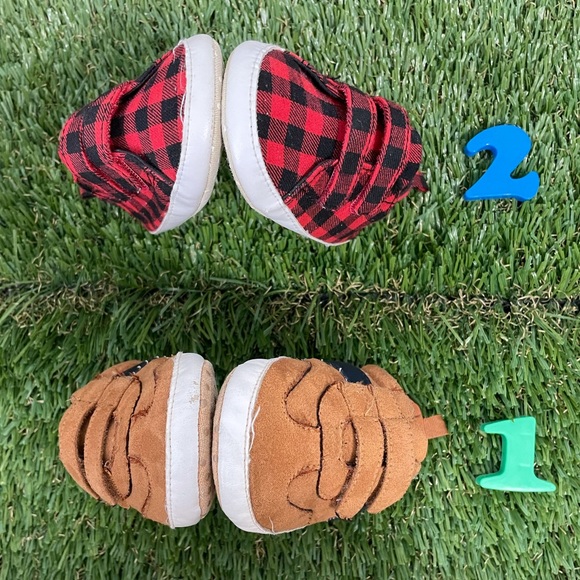 Baby shoes 18-24 months (USED) •Two pairs of shoes - Picture 4 of 8